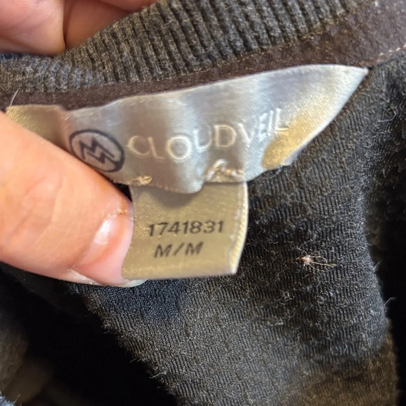 Cloudveil Men's Classic Black Long Sleeve Tee - Picture 2 of 2